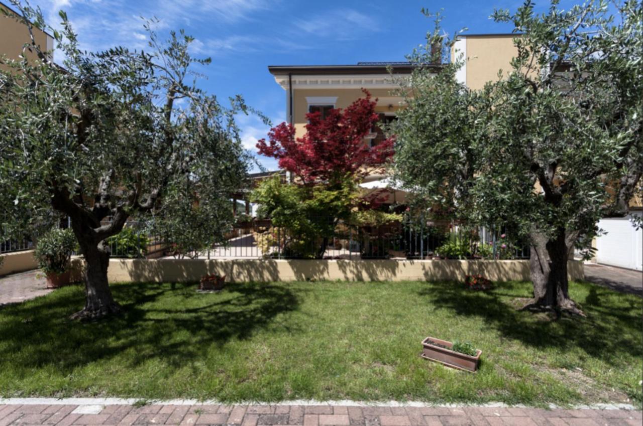 Apartament Relax In Collina Misano Adriatico Zewnętrze zdjęcie
