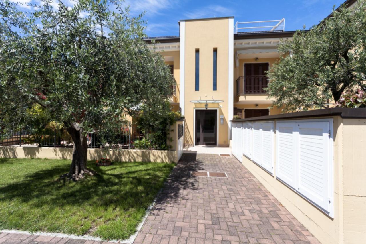 Apartament Relax In Collina Misano Adriatico Zewnętrze zdjęcie